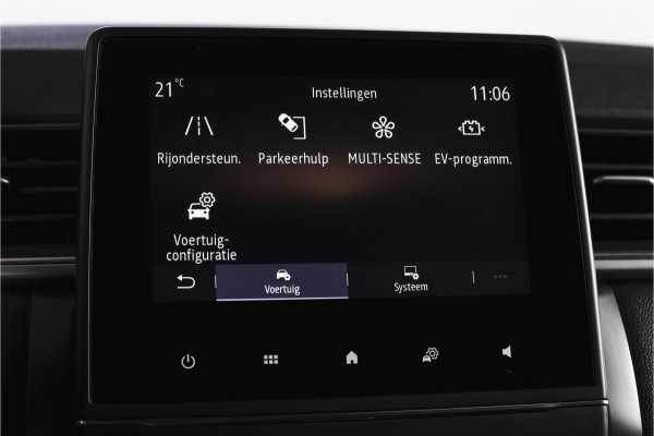 Renault Captur 1.6 E-Tech Plug-in Hybrid 160 Intens | Trekhaak | Cruise | PDC | NAV | ECC | DAB | LM 18" |