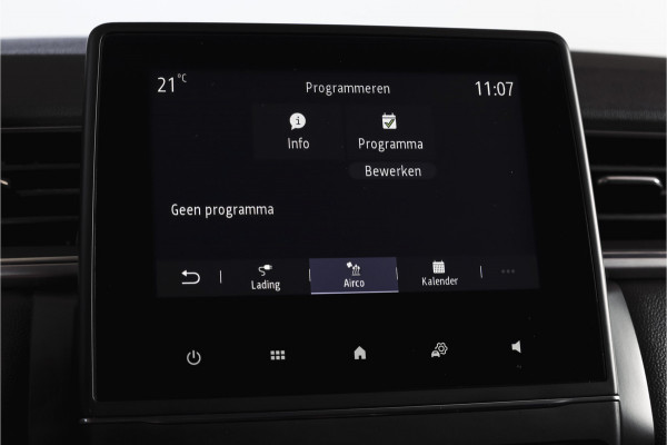 Renault Captur 1.6 E-Tech Plug-in Hybrid 160 Intens | Trekhaak | Cruise | PDC | NAV | ECC | DAB | LM 18" |