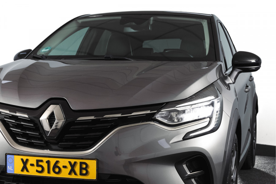Renault Captur 1.6 E-Tech Plug-in Hybrid 160 Intens | Trekhaak | Cruise | PDC | NAV | ECC | DAB | LM 18" |