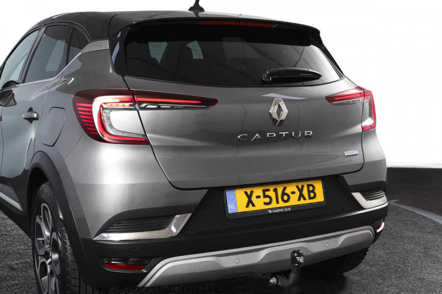 Renault Captur 1.6 E-Tech Plug-in Hybrid 160 Intens | Trekhaak | Cruise | PDC | NAV | ECC | DAB | LM 18" |