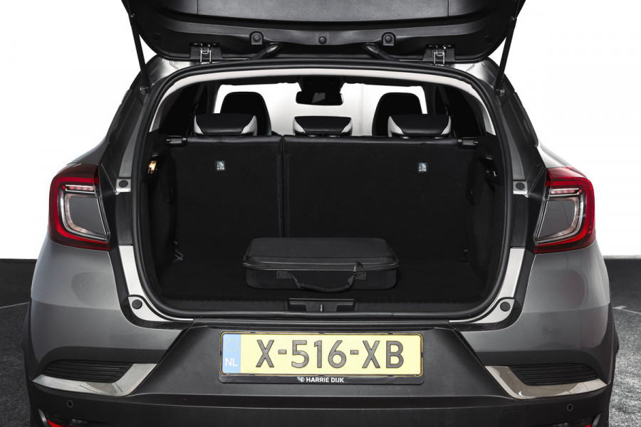 Renault Captur 1.6 E-Tech Plug-in Hybrid 160 Intens | Trekhaak | Cruise | PDC | NAV | ECC | DAB | LM 18" |