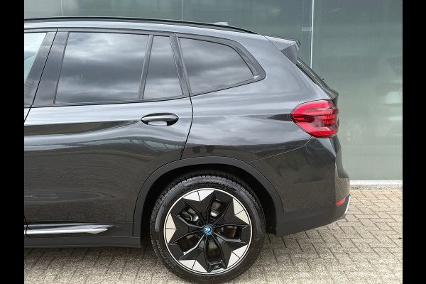 BMW iX3 High Executive 80 kWh Shadow Line 97% SOH PANO|Harman Kardon