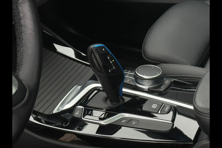 BMW iX3 High Executive 80 kWh Shadow Line 97% SOH PANO|Harman Kardon