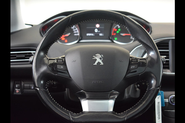 Peugeot 308 1.2 PureTech Allure | 130pk | Panoramadak | Trekhaak | Climate Control | Parkeersensoren |