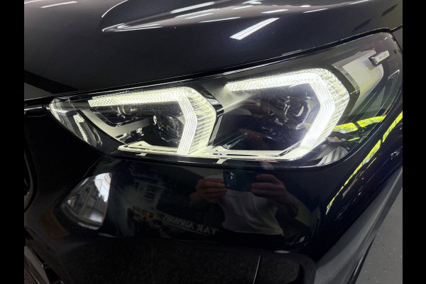 BMW X1 XDrive30e M-SPORT 327PK PANO/LEDER/H-KARDON/MASSAGE/M-STOELEN/DAB/CARPLAY//