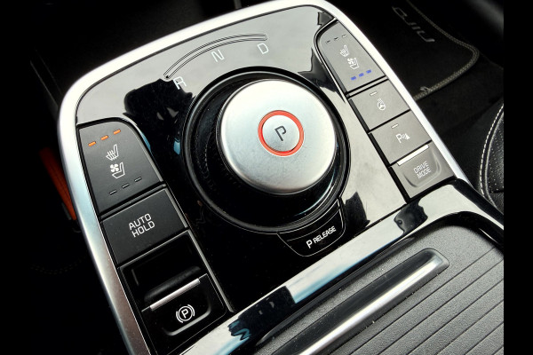 Kia e-Niro ExecutiveLine 64 kWh Trekhaak, App Connect, Leer, Camera, Stoel/Stuur Verwarming