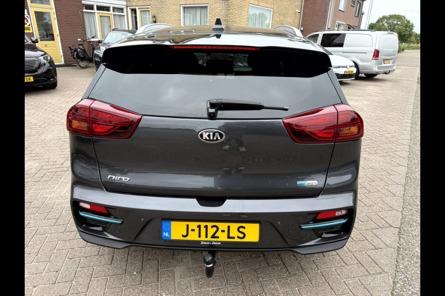 Kia e-Niro ExecutiveLine 64 kWh Trekhaak, App Connect, Leer, Camera, Stoel/Stuur Verwarming