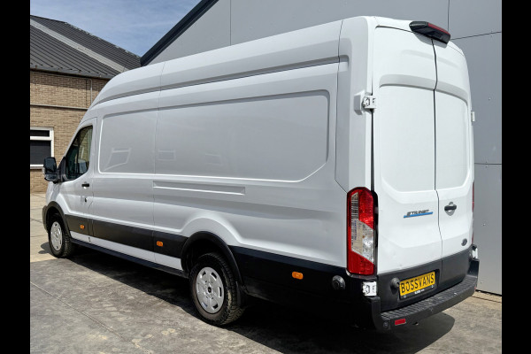 Ford E-Transit 68 kWh 184PK L4H3 Elektrisch 317km WLTP 95,9% SOH BEV Snelladen Climate Control Cruise Control Carplay Stoelverwarming Parkeersensoren v+a Laadkabel