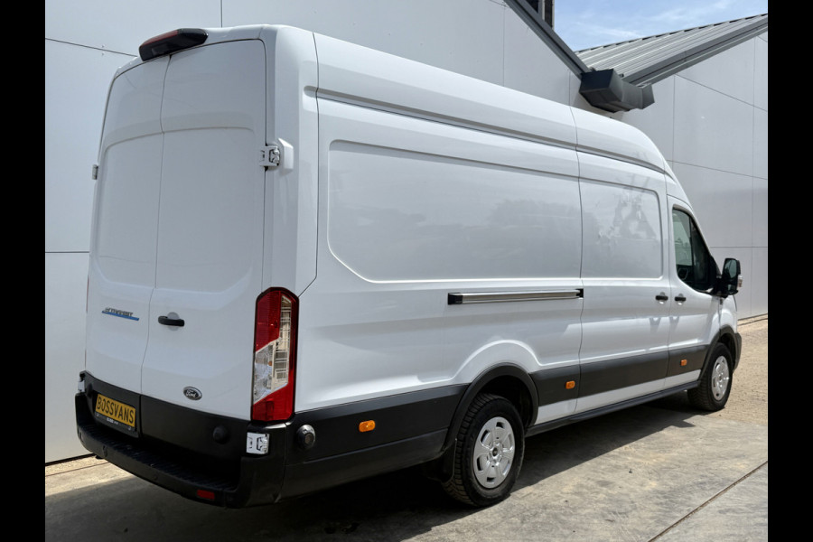 Ford E-Transit 68 kWh 184PK L4H3 Elektrisch 317km WLTP 95,9% SOH BEV Snelladen Climate Control Cruise Control Carplay Stoelverwarming Parkeersensoren v+a Laadkabel