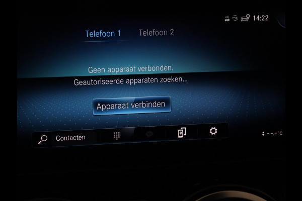 Mercedes-Benz GLA 200 AMG Line | Panoramadak | Trekhaak | Head up | Memory | Camera | Park assist | Sfeerverlichting | Full LED | Half Leder | Stoelverwarming | Cruise control | Carplay