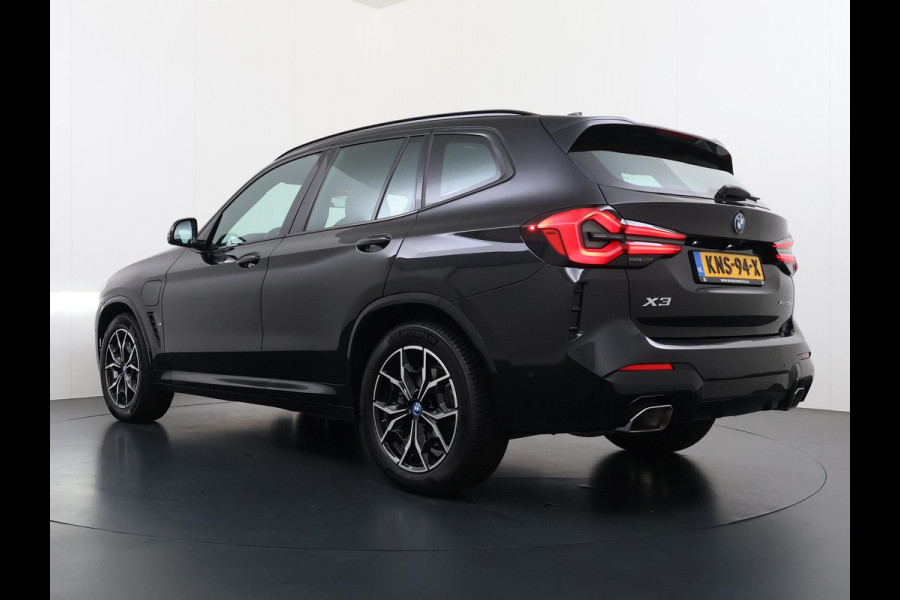 BMW X3 xDrive30e VAN: 40.900,- VOOR: 38.877,- UW WKVOORDEEL: 2.023,-PHEV | M-SPORT| DEALER ONDERHOUDEN| CAMERA| ELEKTRISCHE ACHTERKLEP| APPLE CARPLAY| RIJKLAARPRIJS