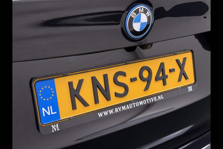 BMW X3 xDrive30e VAN: 40.900,- VOOR: 38.877,- UW WKVOORDEEL: 2.023,-PHEV | M-SPORT| DEALER ONDERHOUDEN| CAMERA| ELEKTRISCHE ACHTERKLEP| APPLE CARPLAY| RIJKLAARPRIJS