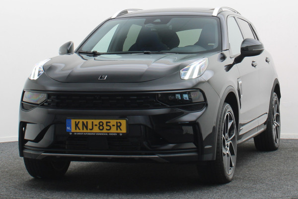 Lynk & Co 01 1.5 Plug-in Hybrid 360° Camera, Panoramadak, Zwarte hemel, ACC, Keyless, PDC, LED, 20''
