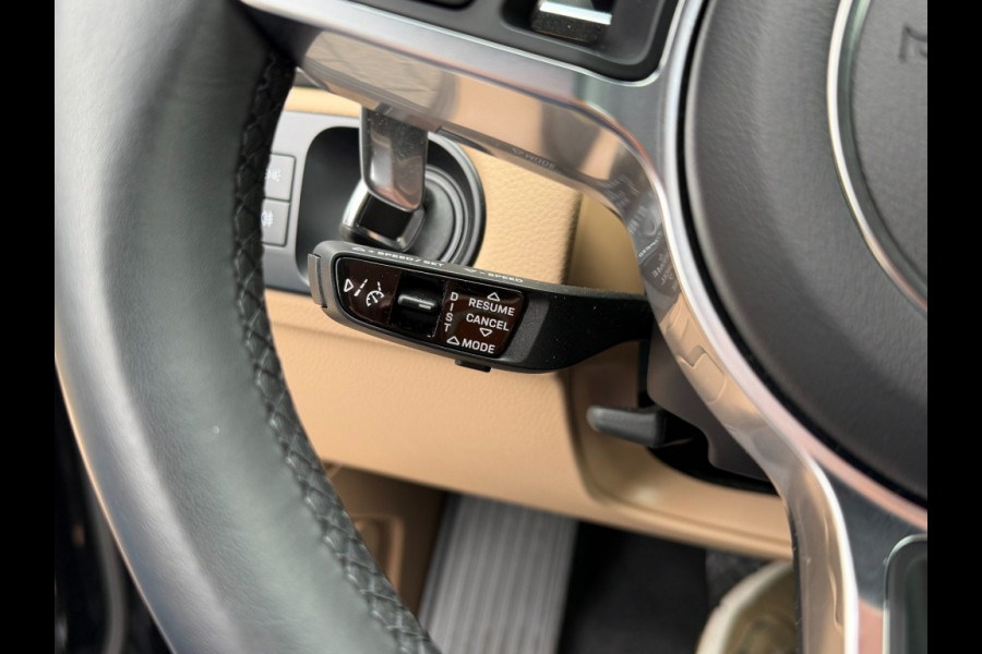 Porsche Cayenne 3.0 E-HYBRID Platinum Edtion