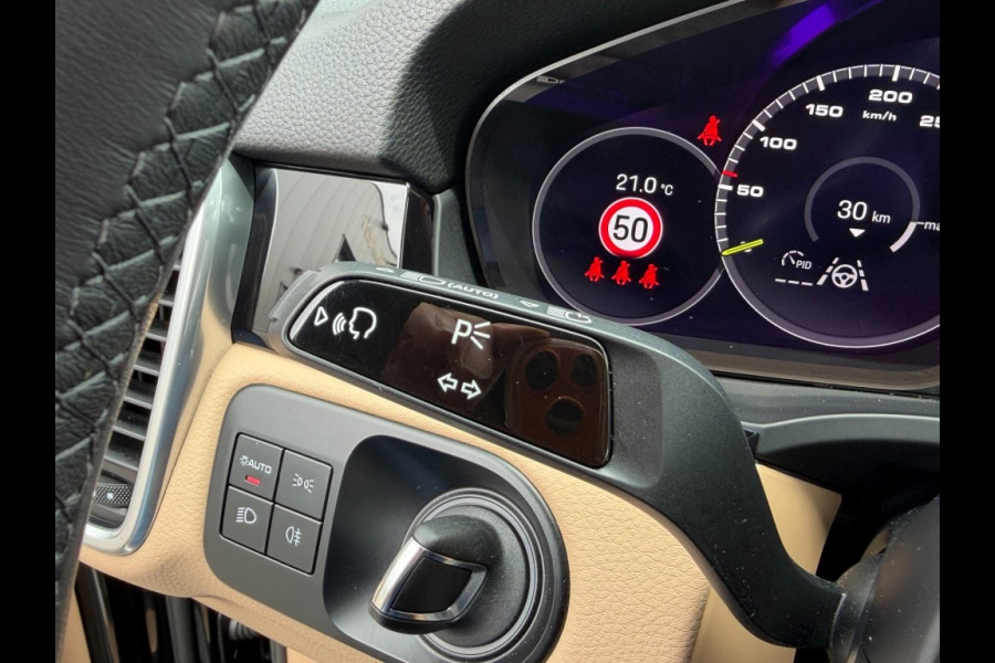 Porsche Cayenne 3.0 E-HYBRID Platinum Edtion