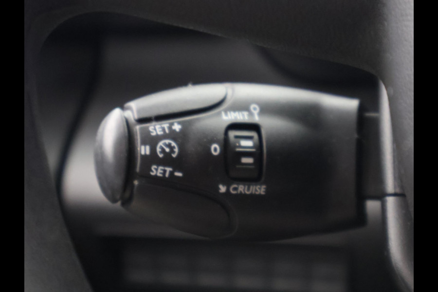 Toyota PROACE CITY 1.5 D-4D Navigator | Apple Carplay & AndoidAUTO | Navigatie | Camera |