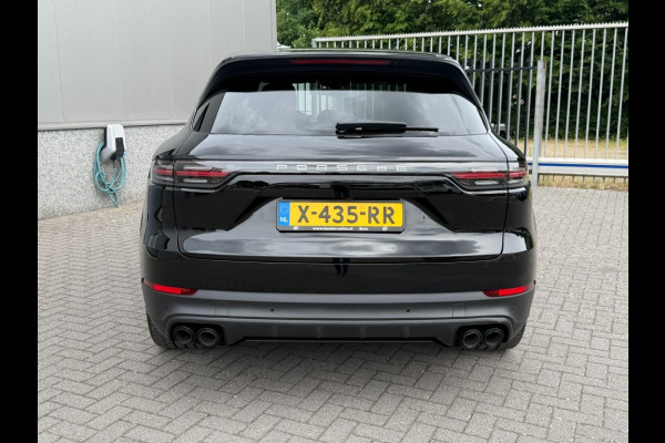 Porsche Cayenne 3.0 E-HYBRID Platinum Edtion