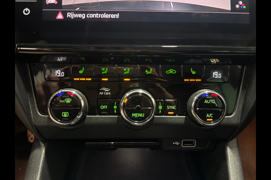 Škoda Octavia Combi 1.0 TSI Sportline Business | NAP | Keyless | Cruise Control | Stoelverwarming | Camera | Canton