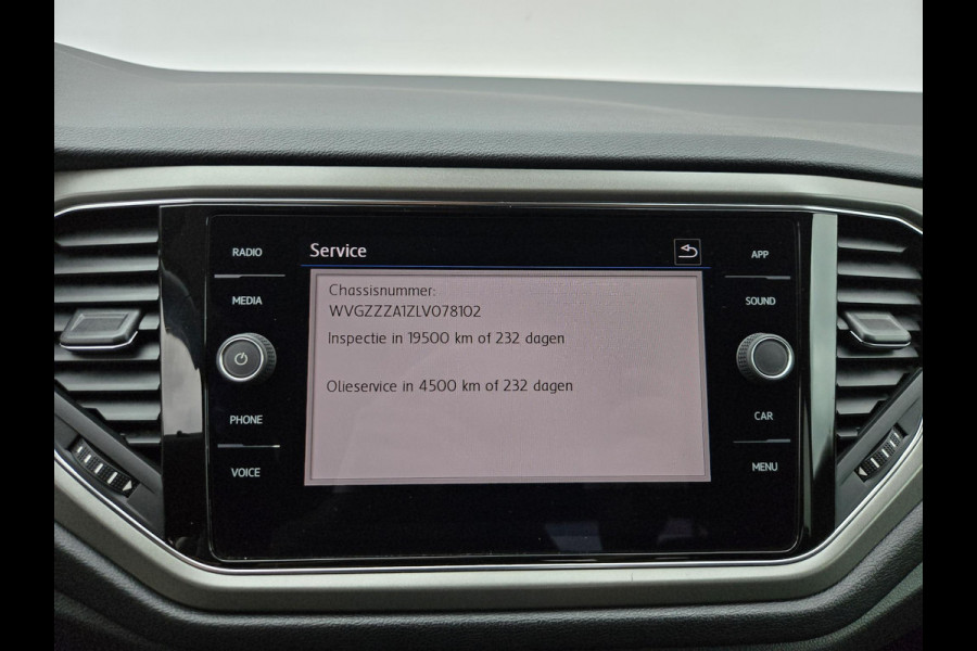 Volkswagen T-Roc 1.5 TSI Style Business | Automaat| Trekhaak| Keyless entry| Full LED|
