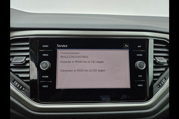 Volkswagen T-Roc 1.5 TSI Style Business | Automaat| Trekhaak| Keyless entry| Full LED|