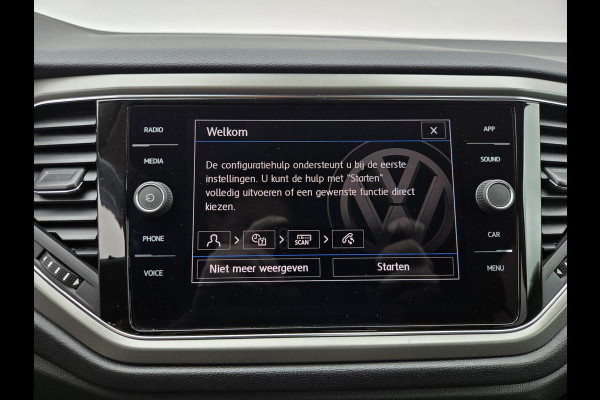Volkswagen T-Roc 1.5 TSI Style Business | Automaat| Trekhaak| Keyless entry| Full LED|