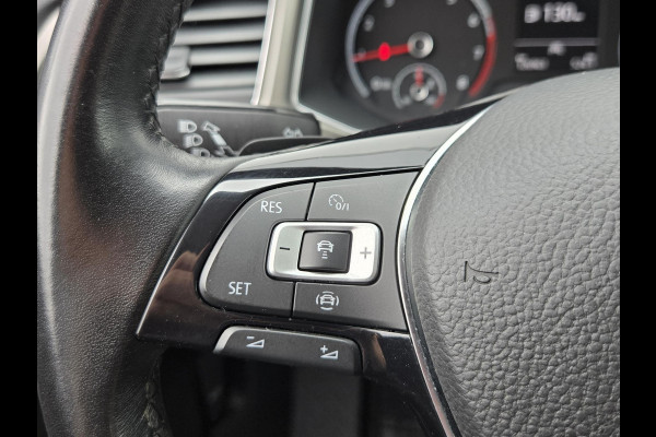 Volkswagen T-Roc 1.5 TSI Style Business | Automaat| Trekhaak| Keyless entry| Full LED|