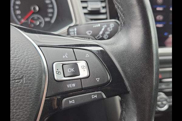 Volkswagen T-Roc 1.5 TSI Style Business | Automaat| Trekhaak| Keyless entry| Full LED|