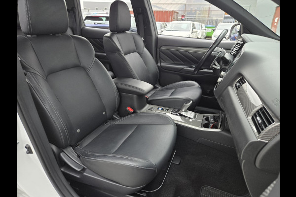 Mitsubishi Outlander 2.4 PHEV Intense S | Dealeronderhouden| Metallic Wit | Trekhaak 1500KG|