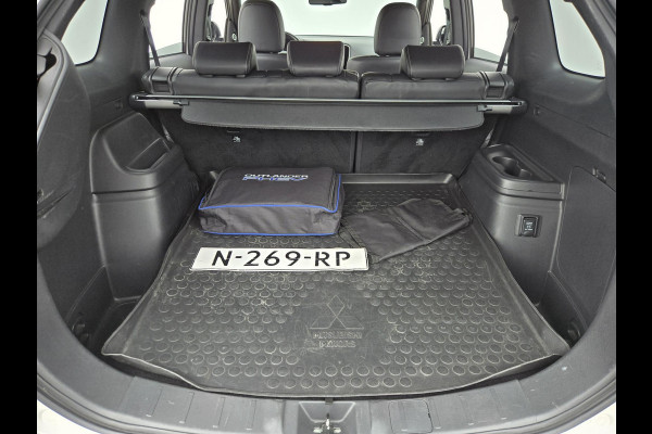 Mitsubishi Outlander 2.4 PHEV Intense S | Dealeronderhouden| Metallic Wit | Trekhaak 1500KG|