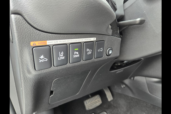 Mitsubishi Outlander 2.4 PHEV Intense S | Dealeronderhouden| Metallic Wit | Trekhaak 1500KG|