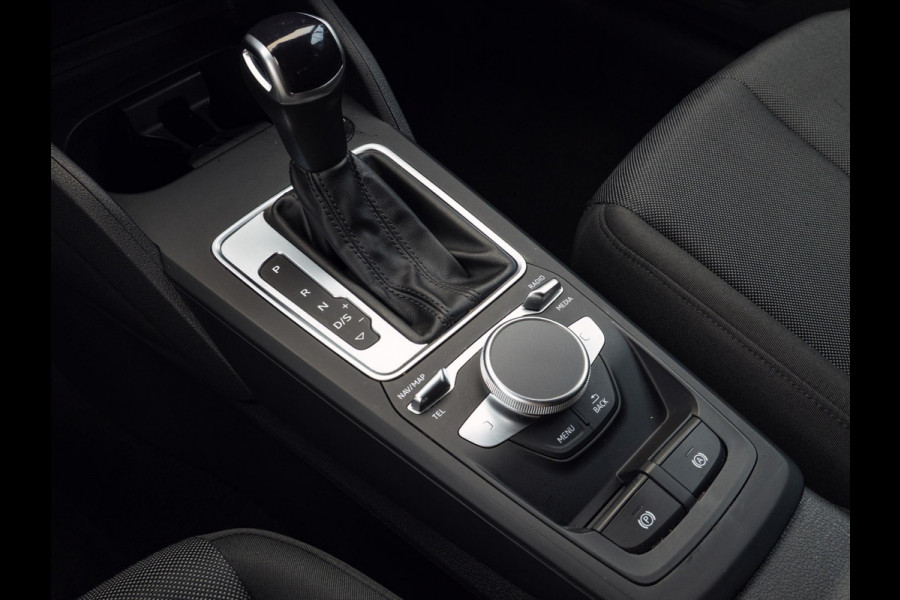 Audi Q2 35 TFSI Advanced edition|CarPlay|Camera|Elek klep