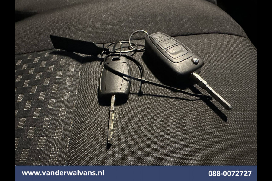 Ford Transit 2.0 TDCI 131pk L4H3 Jumbo Euro6 Airco | Camera | Cruisecontrol | Verwarmde voorruit Parkeersensoren, Bijrijdersbank