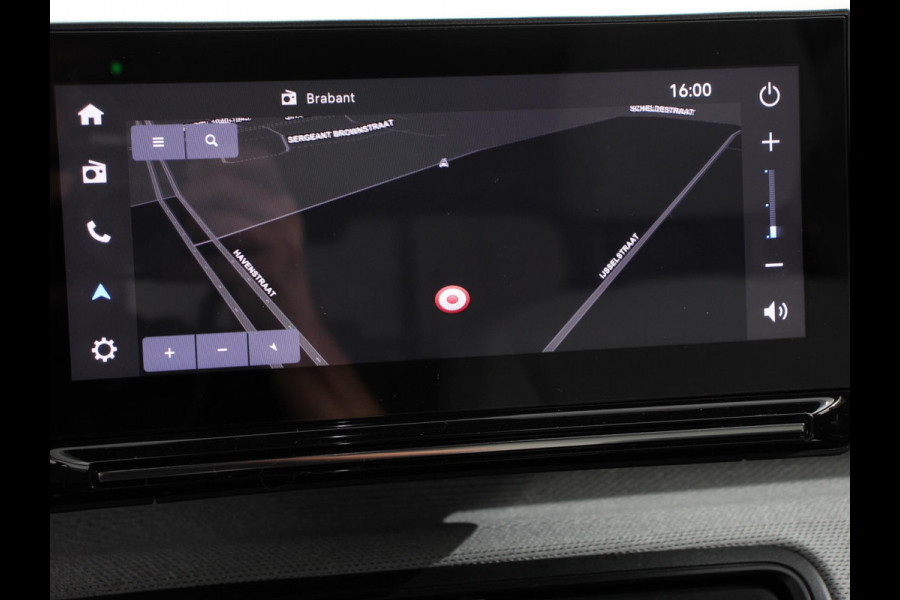 Citroën ë-C3 Max Automaat 113pk 44 kWh Climate Control Led Navigatie Apple Carplay/Android Auto Lichtmetalen Velgen Cruise Control Parkeer sensoren Camera Lichtmetalen Velgen