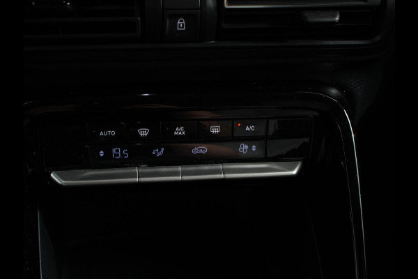Citroën ë-C3 Max Automaat 113pk 44 kWh Climate Control Led Navigatie Apple Carplay/Android Auto Lichtmetalen Velgen Cruise Control Parkeer sensoren Camera Lichtmetalen Velgen