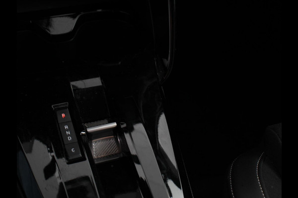 Citroën ë-C3 Max Automaat 113pk 44 kWh Climate Control Led Navigatie Apple Carplay/Android Auto Lichtmetalen Velgen Cruise Control Parkeer sensoren Camera Lichtmetalen Velgen