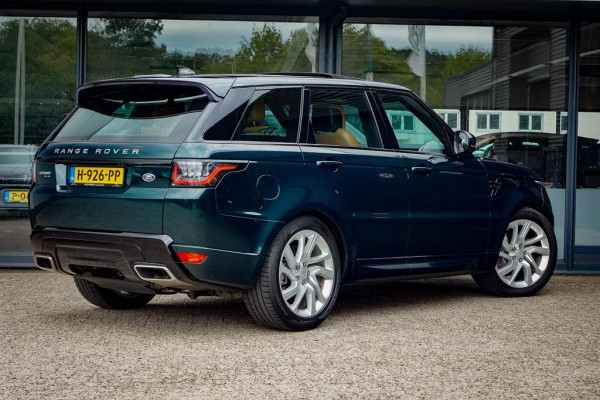 Land Rover Range Rover Sport 2.0 P400e HSE Dynamic / SVO British Racing Green / Pano / Drive Pro / Trekhaak / Incl BTW