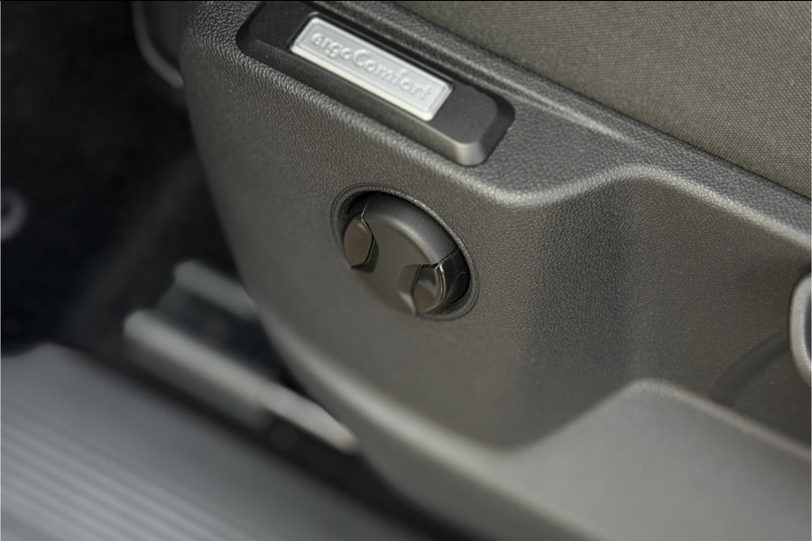 Volkswagen Caddy Cargo 1.5 TSI DSG-7 | Ergo | Camera | Carplay | ACC | Groot Scherm