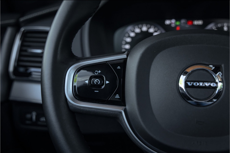 Volvo XC90 2.0 T8 Recharge AWD R-Design 22'' - Pano - 7p