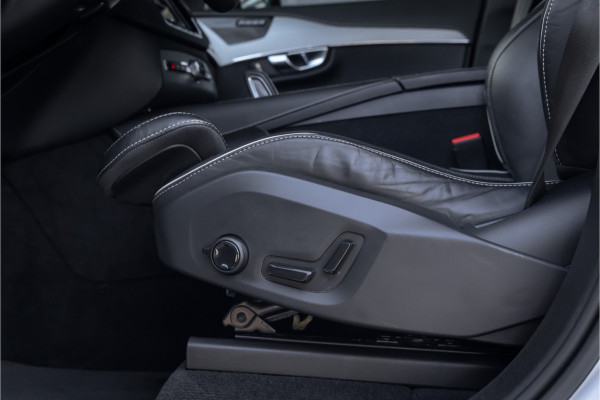 Volvo XC90 2.0 T8 Recharge AWD R-Design 22'' - Pano - 7p