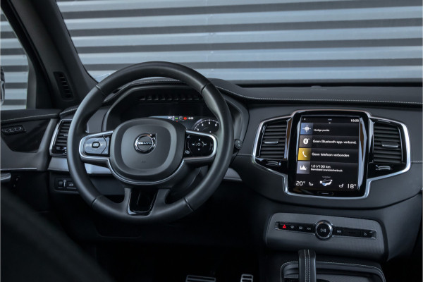 Volvo XC90 2.0 T8 Recharge AWD R-Design 22'' - Pano - 7p