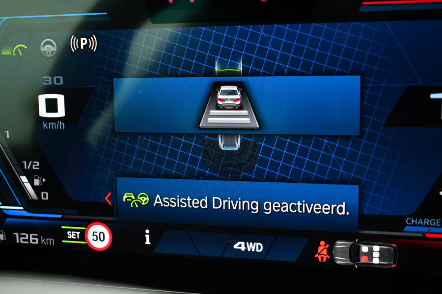 BMW M5 Touring | Kreidegrau Ind. | Ultimate Pack | Keramisch | Pano | Trekh | B&W | DA+