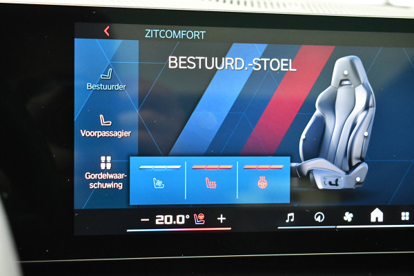 BMW M5 Touring | Kreidegrau Ind. | Ultimate Pack | Keramisch | Pano | Trekh | B&W | DA+