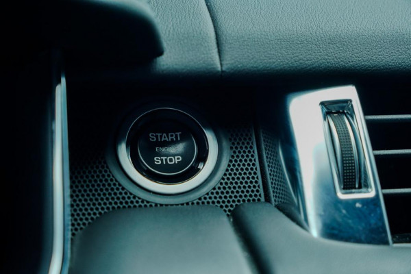 Land Rover Range Rover Sport P400 HSE Dynamic Stealth / Pano / 6-Cil / 22'' / Trekhaak