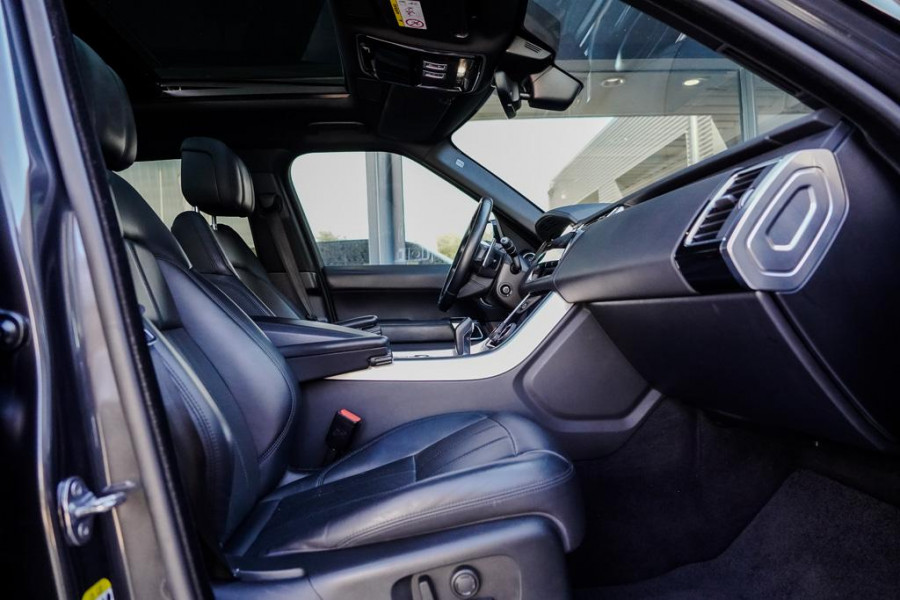 Land Rover Range Rover Sport P400 HSE Dynamic Stealth / Pano / 6-Cil / 22'' / Trekhaak