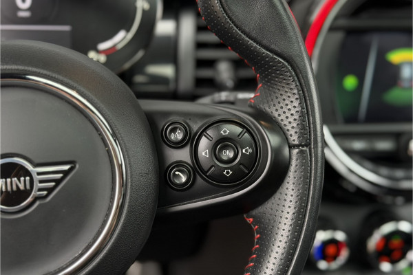 MINI 5-deurs 1.5 Cooper Dalston JCW pakket | Panodak | Kuipstoelen | Sfeerverlichting | Stoelverwarming