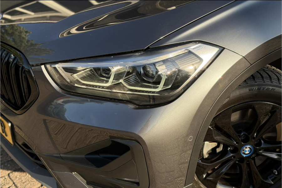 BMW X1 xDrive25e | Leder | Camera | Head-Up | Groot Navi | LED | Elektrische Klep