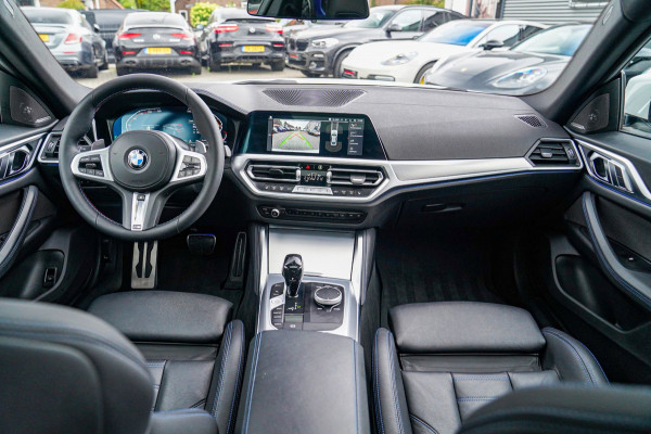 BMW 4 Serie Gran Coupé 420i Business Edition Plus | Laser LED | Harman/Kardon | M-seats | Camera | Schuifdak | Sport Uitlaat | NAP