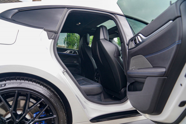 BMW 4 Serie Gran Coupé 420i Business Edition Plus | Laser LED | Harman/Kardon | M-seats | Camera | Schuifdak | Sport Uitlaat | NAP