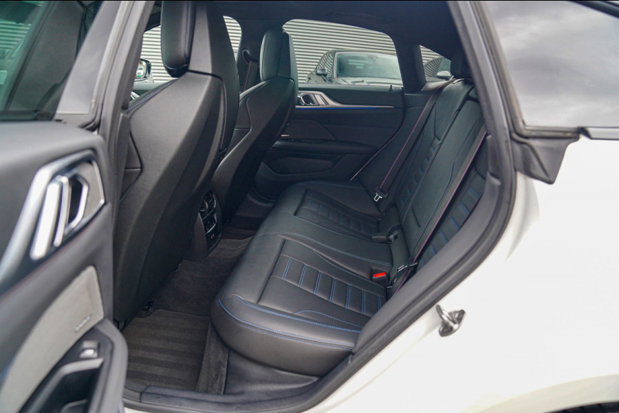 BMW 4 Serie Gran Coupé 420i Business Edition Plus | Laser LED | Harman/Kardon | M-seats | Camera | Schuifdak | Sport Uitlaat | NAP