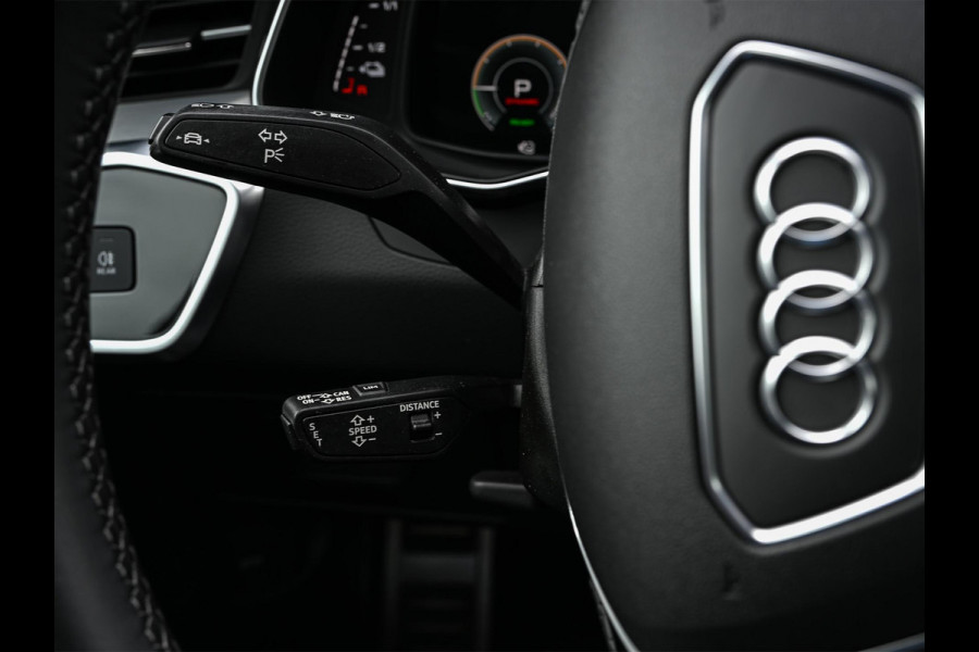 Audi A6 Avant 55 TFSI e quattro Competition | Panoramadak | Camera | Black Optic | Adaptive Cruise | Stuur + Stoelverwarming |